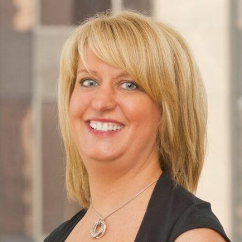 Debbie Toennis 500x500